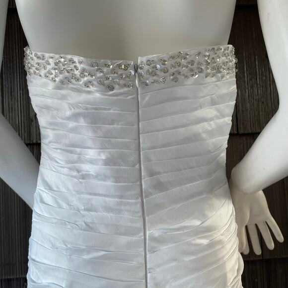 🔥NWT Bridess Strapless Ruched Beaded Chapel Train Contemporary Wedding Dress 8 - Picture 10 of 17